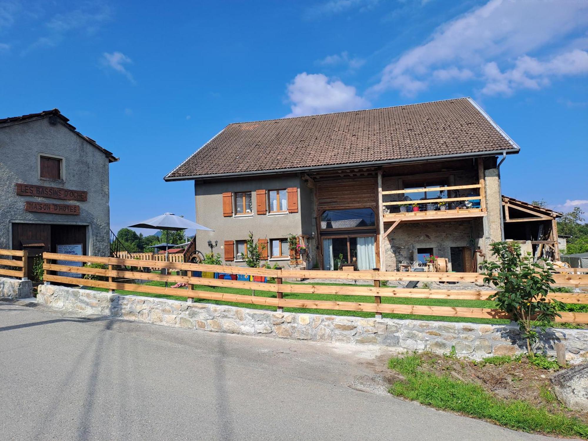 Maison D'Hotes Des Bassins D'Oche Saint-Paul-en-Chablais Eksteriør bilde