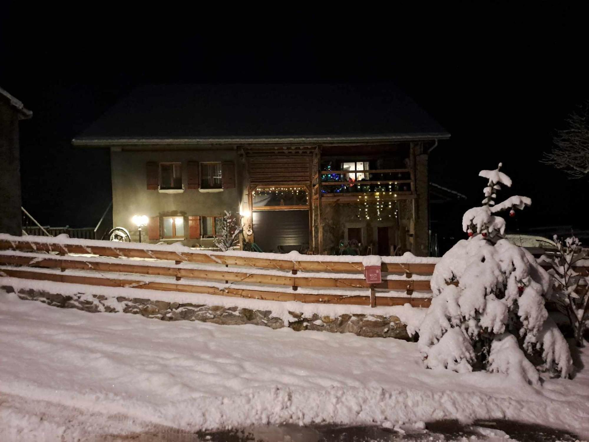 Maison D'Hotes Des Bassins D'Oche Saint-Paul-en-Chablais Eksteriør bilde